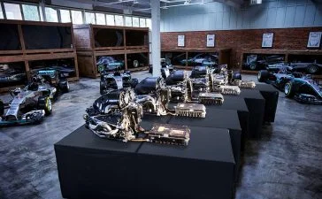 Mercedesovi šampionski bolidi i motori