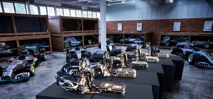 Mercedesovi šampionski bolidi i motori